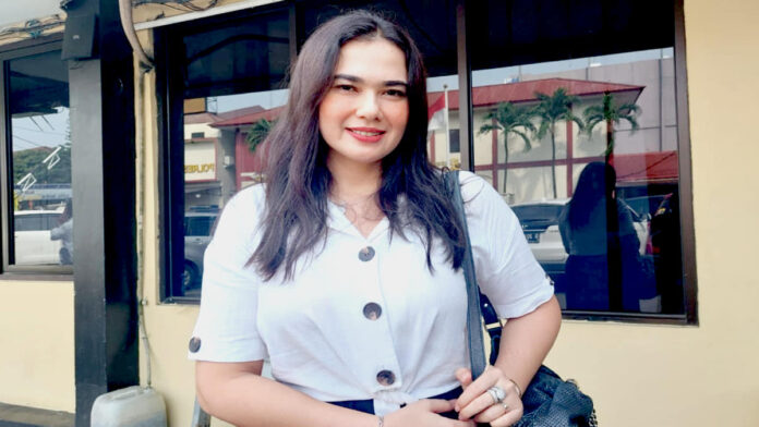 Tak Dinafkahi, Benarkah Jadi Pemicu Perceraian Catherine Wilson