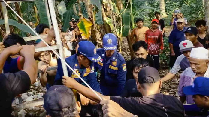 Terjebak di sumur