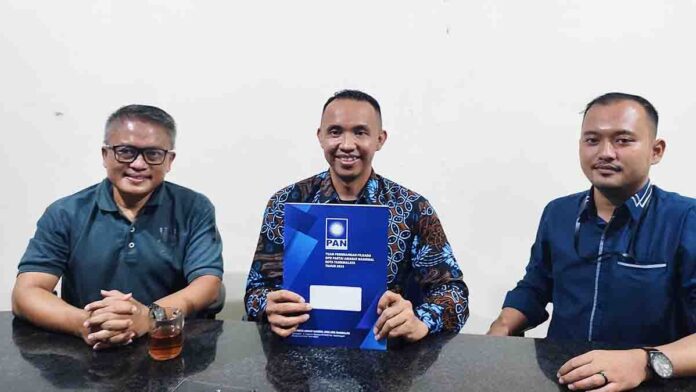 Silaturahmi ke PAN Tasikmalaya, H Ihsan Riyadi Komitmen tidak Ambil Gaji Jika Terpilih di Pilkada
