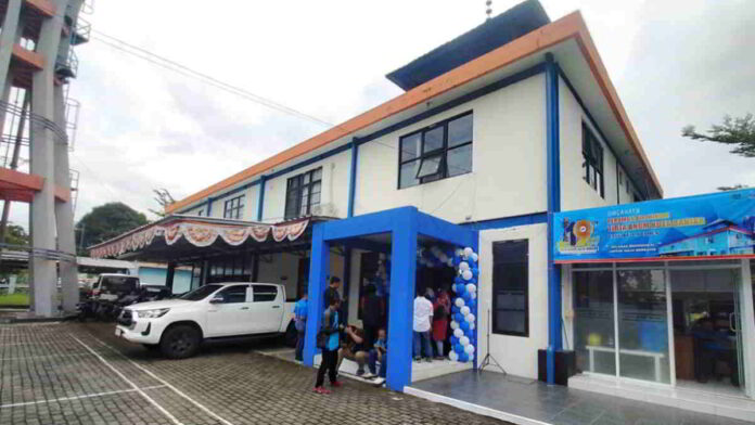 Pelanggan Perumda Tirta Anom