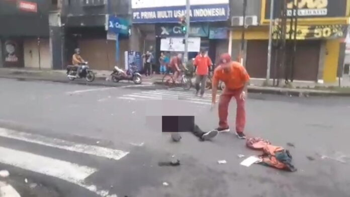 Penyebab ambulance hantam motor di Tasikmalaya