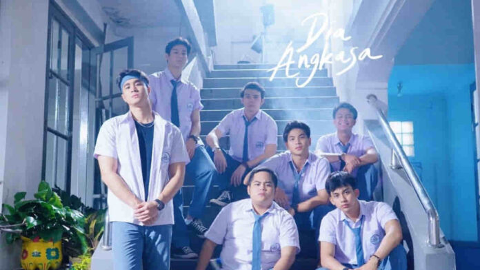 Sinopsis Film Dia Angkasa, Kisah Romansa Badboy SMA
