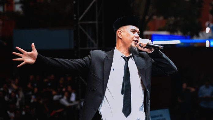 Ahmad Dhani Semprot Band Kotak yang Bawakan Lagu Tanpa Izin