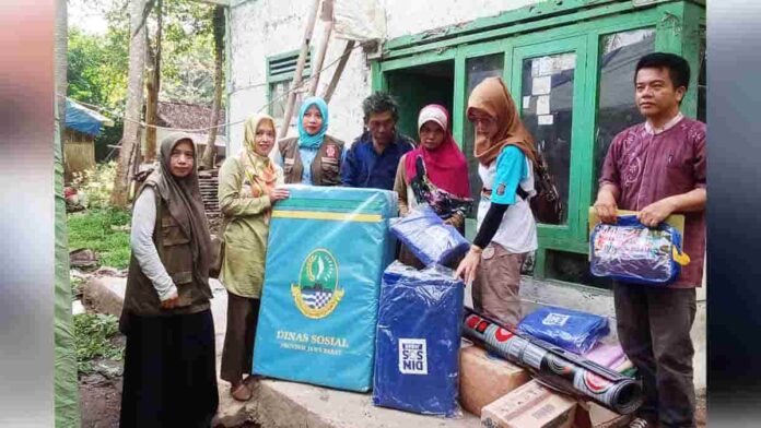 Bantuan Korban Rumah Ambruk