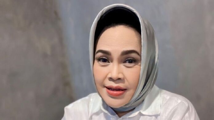 Hetty Koes Endang Disomasi
