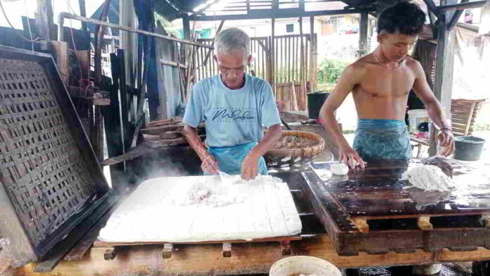 Perajin Tahu di Ciamis