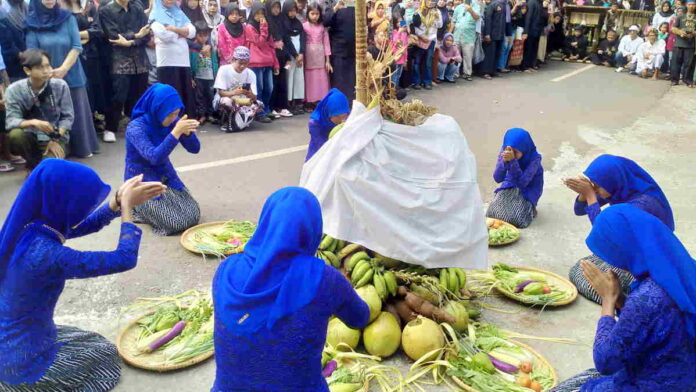 Mengenal Air Kehidupan 7 Rupa di Tradisi Hajat Bumi Pulo Majeti Kota Banjar