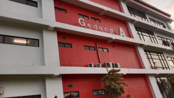 pencurian di kantor komplek pemkab bandung barat