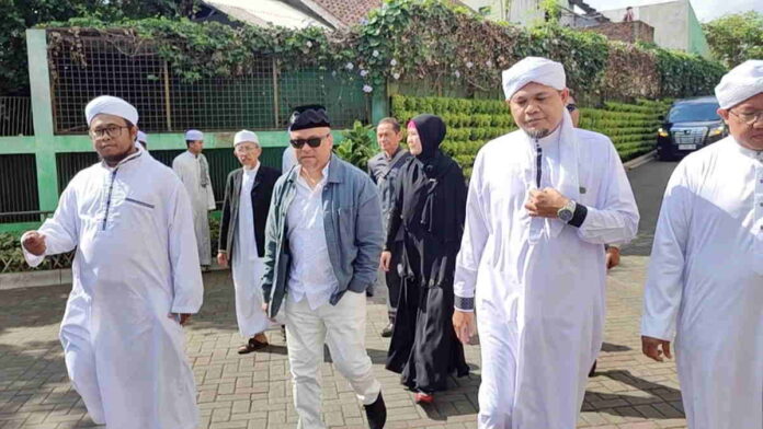 Safari Politik ala Bacagub Jabar Ilham Habibie