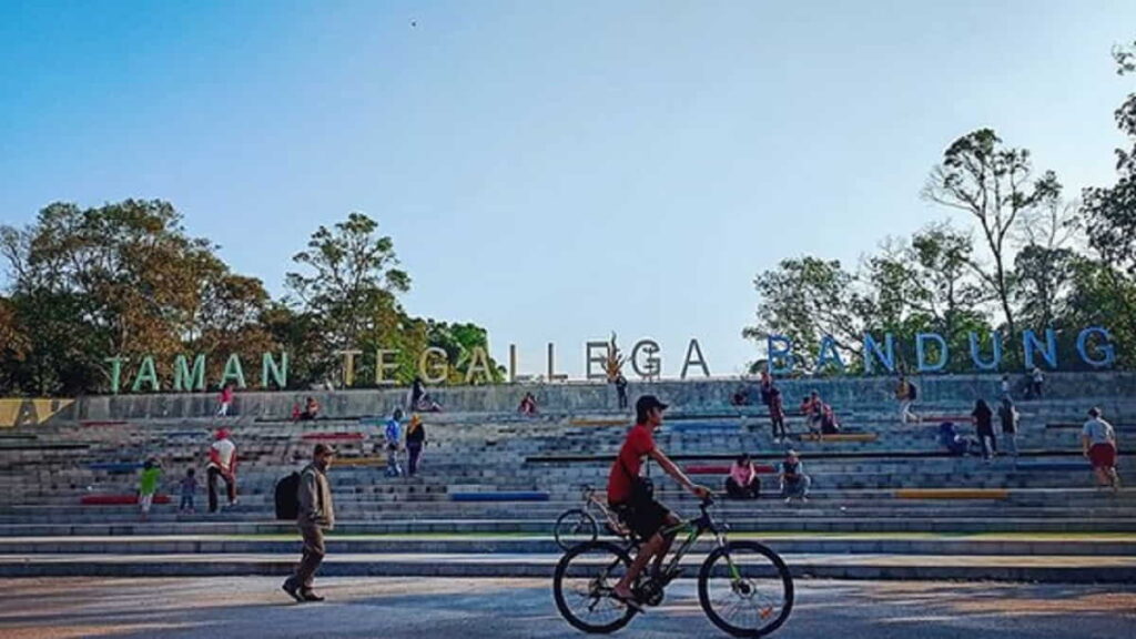 Taman Tegallega Bandung, Spot Liburan Favorit Keluarga