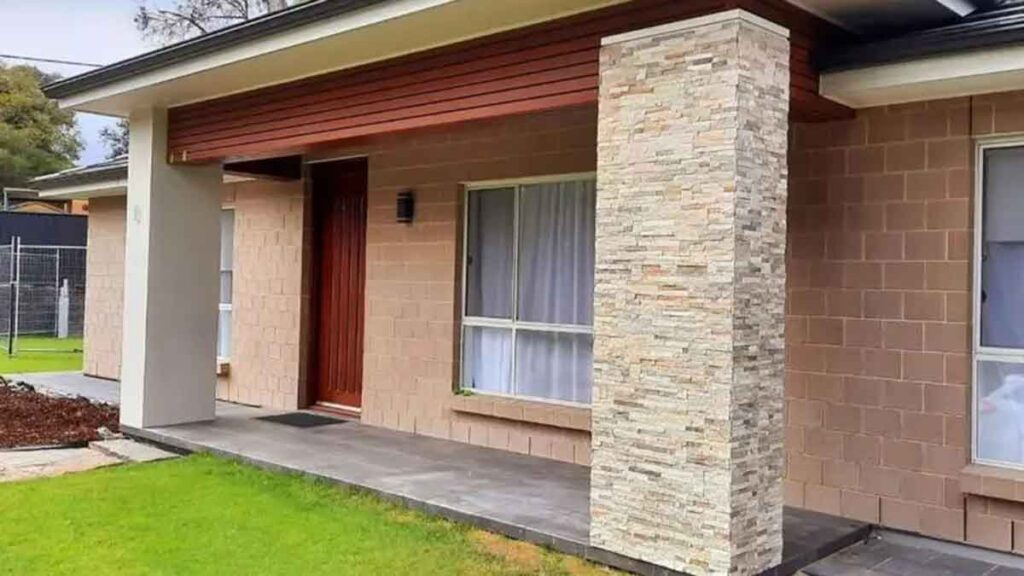Model Tiang Teras Kembar yang Membuat Rumah Tampak Megah