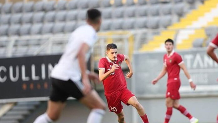 Batal Gabung IFK Norrkoping, Justin Hubner Malah Punya Peran Baru di Wolves