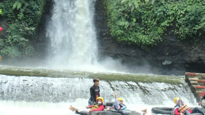 Curug Bangkong Kuningan, Pemandangan Asri dan Menyegarkan