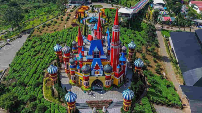 Florawisata D'Castello Subang, Destinasi ala Istana Kremlin Rusia