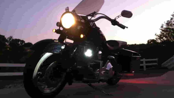 Lampu Variasi Motor Touring, Bukan Sekedar Aksesoris Semata