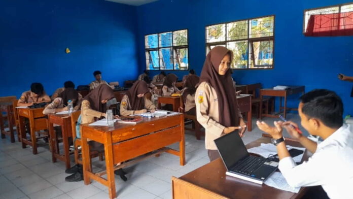 Siswa SMAN 1 Mangunjaya Pangandaran
