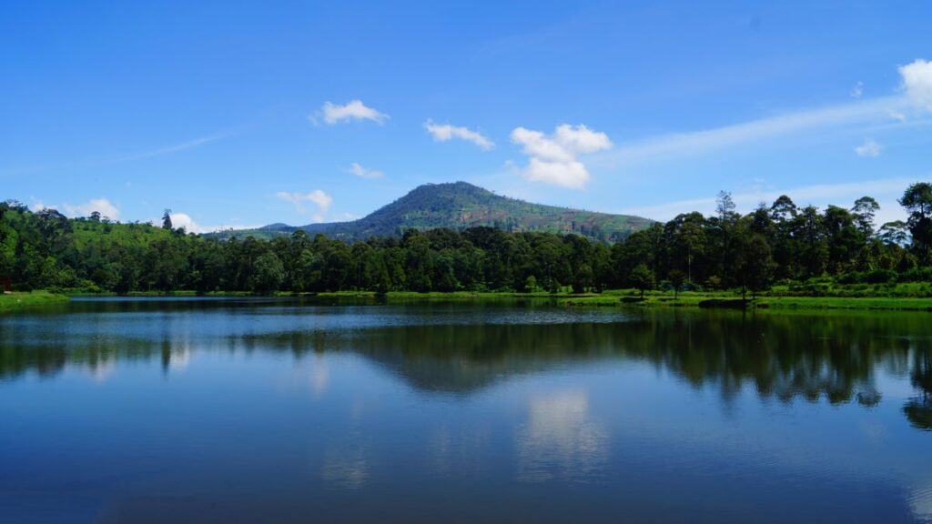 Situ Cisanti Bandung, Pesona Destinasi Wisata yang Menawan