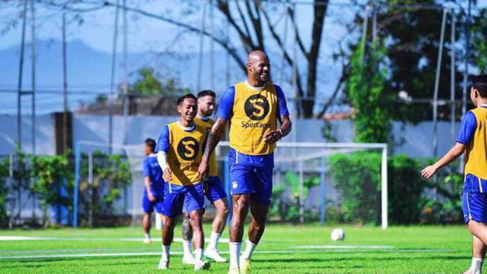 Top Skor Liga 1 Mulai Sengit, DDS Siap Salip Gustavo Almeida