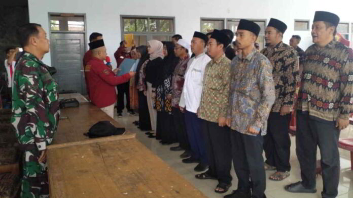 Kepala Desa Kertahayu