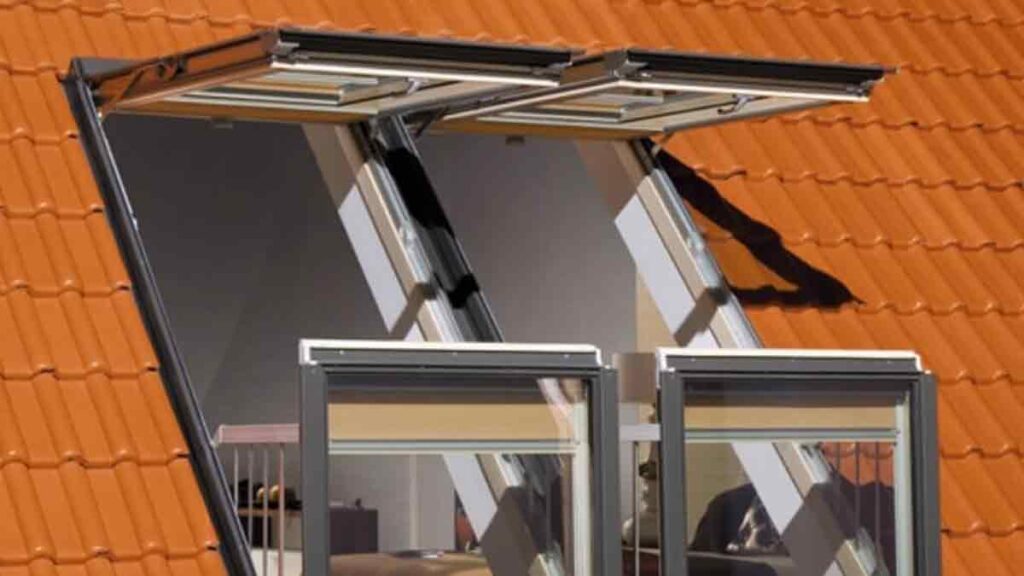 Model Jendela Balkon Populer dan Bergaya Futuristik