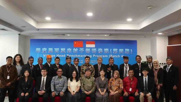 Model Pembangunan China