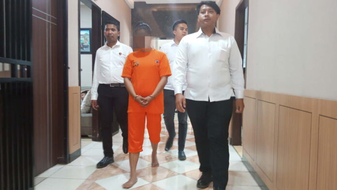 Perempuan Muda Asal Garut Nekat Rampok Emas Pemilik Warung