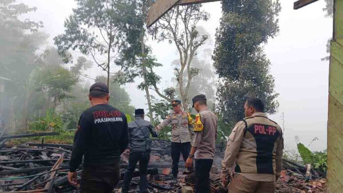Rumah Korsleting Listrik