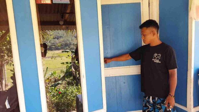 Teror Ketuk Pintu