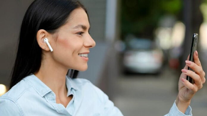 Cara Menyambungkan Earphone TWS ke HP, Praktis Tanpa Kabel