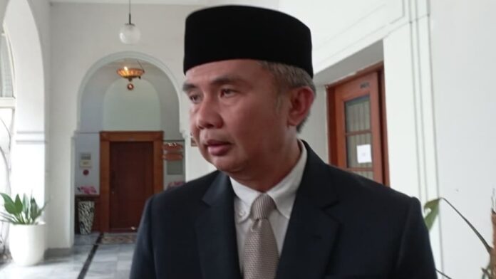dugaan tindakan tak senonoh sesama jenis