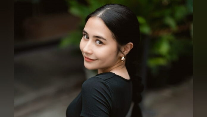 Kabar kedekatan Prilly Latuconsina dengan Dikta sepertinya bukan rumor belaka.