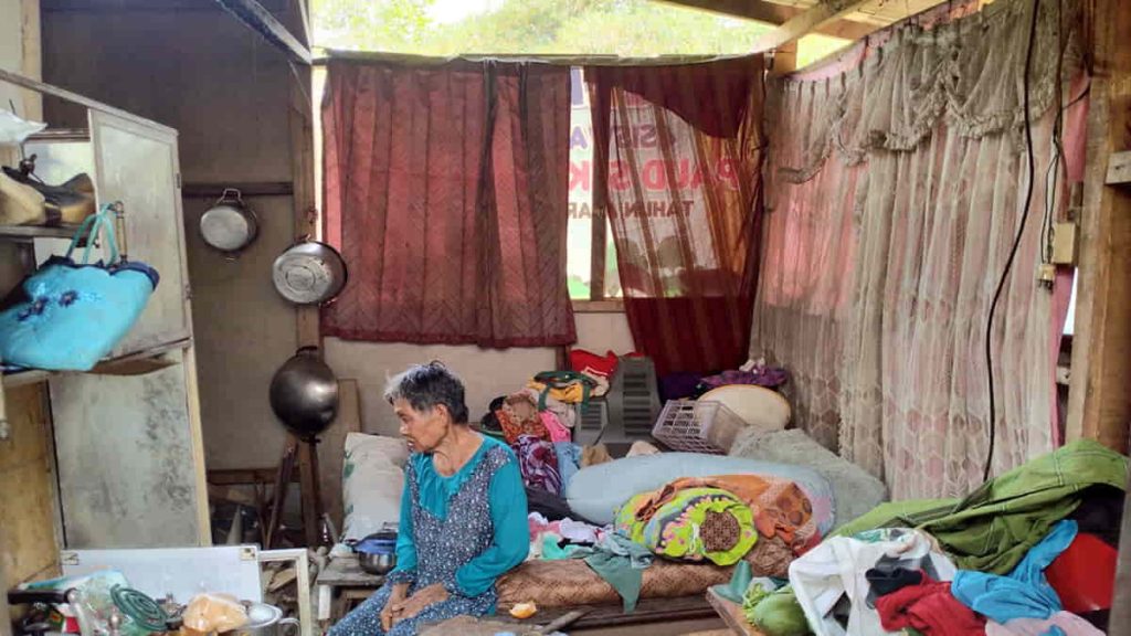 Rumah pasutri lansia tidak mampu di Kota Banjar