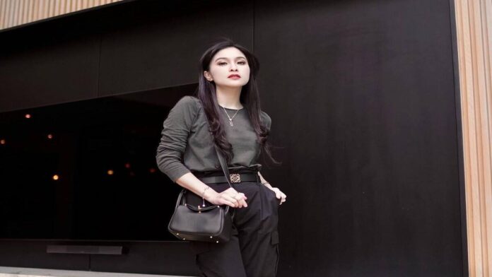 Sandra Dewi Sering Pinjam Duit, Rekening Kena Blokir Jadi Alasannya