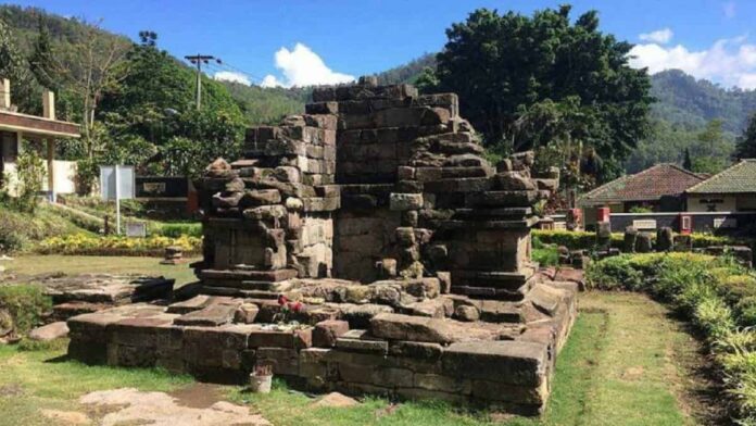 Sejarah Candi Songgoriti, Candi Tertua di Jawa Timur