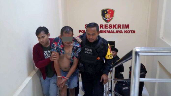 Pistol Mainan