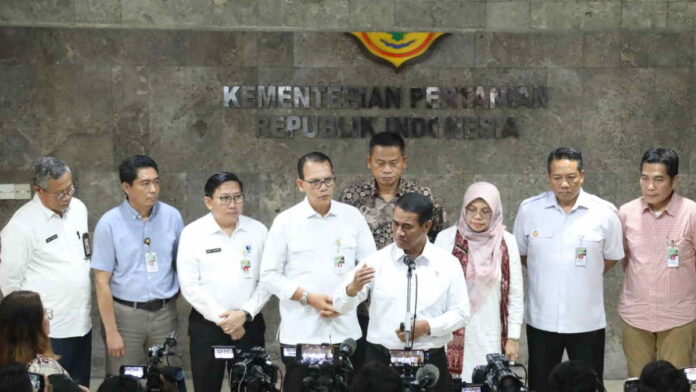 Edarkan Pupuk Palsu, Mentan Amran Blacklist dan Polisikan 4 Perusahaan