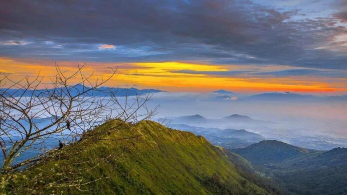 Gunung Puntang Bandung