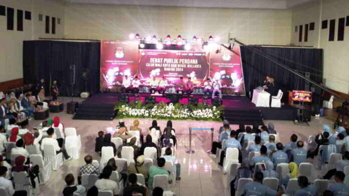 Debat Kandidat Perdana Pilkada