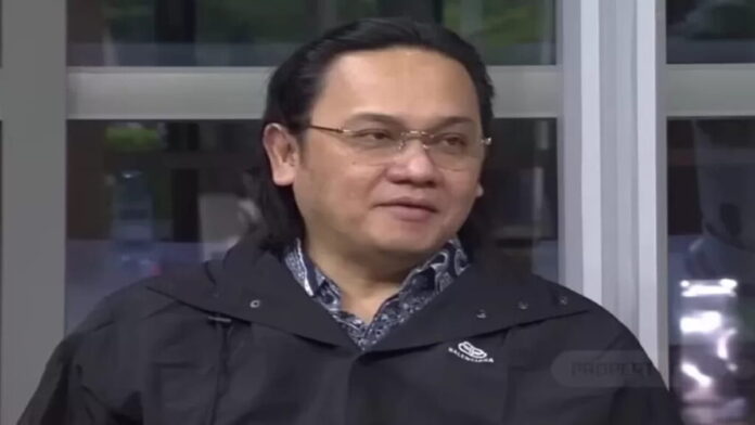 Profil Farhat Abbas Pengacara yang Ancam Habisi Denny Sumargo