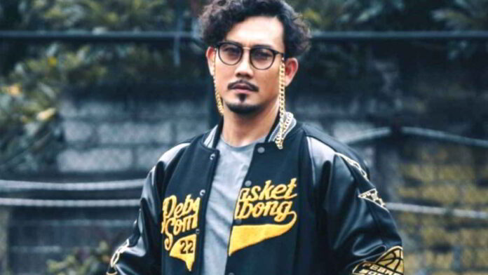 Aktor Denny Sumargo