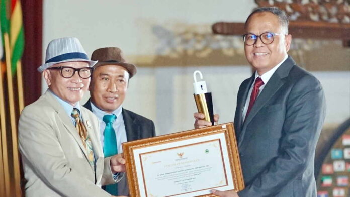 bank bjb Raih Penghargaan KIP 2024