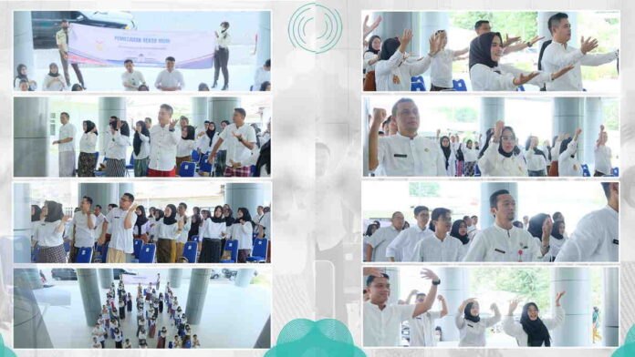 RSUD Pandega Pangandaran Berpartisipasi dalam Rekor Dunia Pemakaian Sarung Tenun Terbanyak