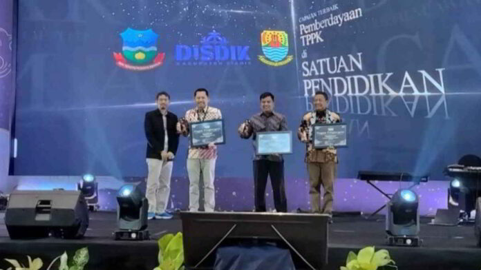 Penghargaan Tingkat Provinsi