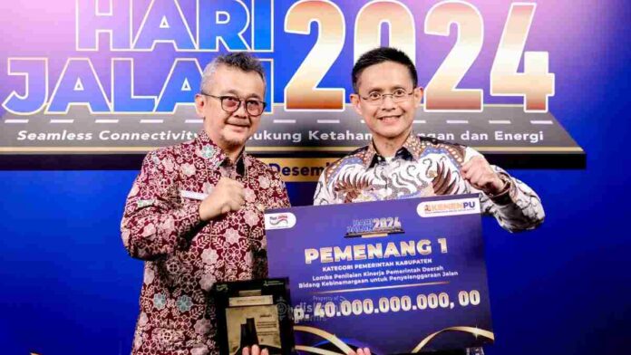 Penyelenggara jalan terbaik