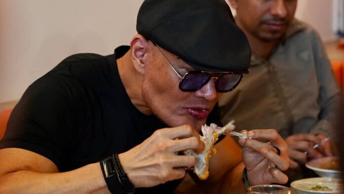 Deddy Corbuzier Flexing Keracunan Steak