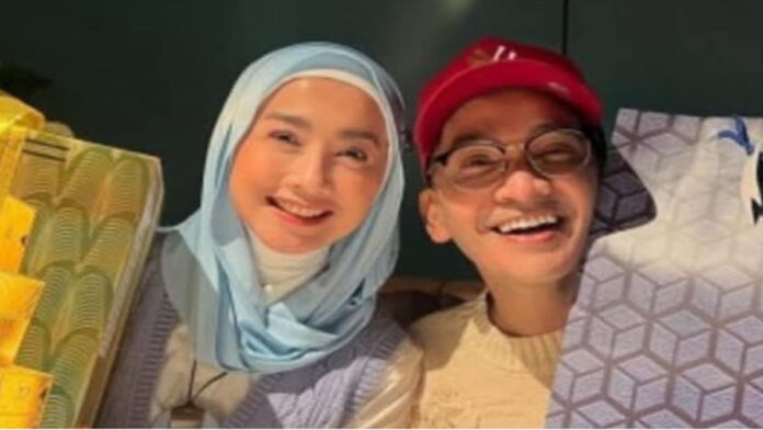 Desy Ratnasari dan Ruben Onsu