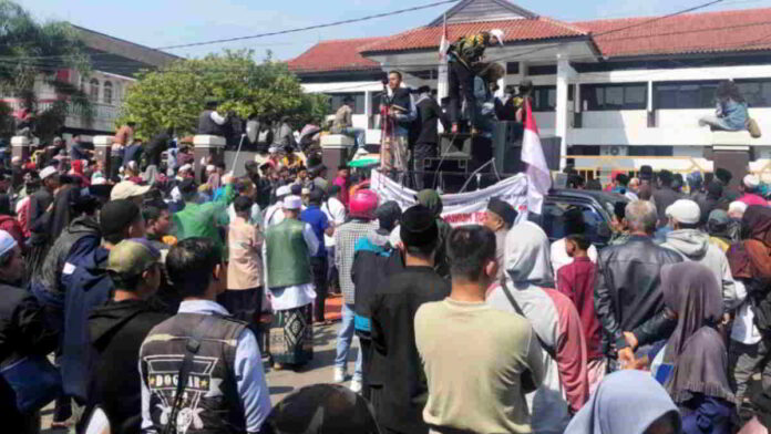 Santri dan Guru Ngaji
