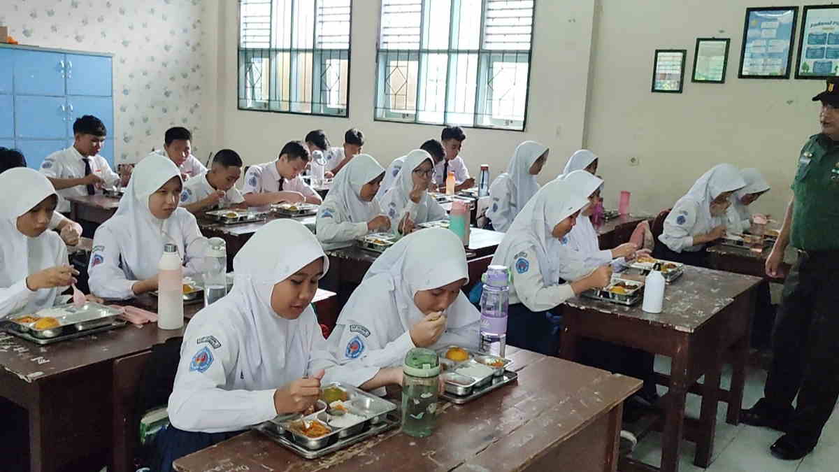 Apa Saja Isi Menu Program Makan Bergizi Gratis di Kota Tasikmalaya?