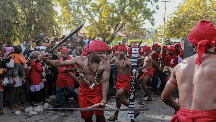 Mengenal Tradisi Sejarah Pela Gandong di Maluku