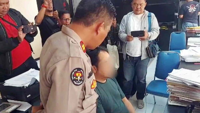 Murka Cu kepada Kakaknya di Tasikmalaya